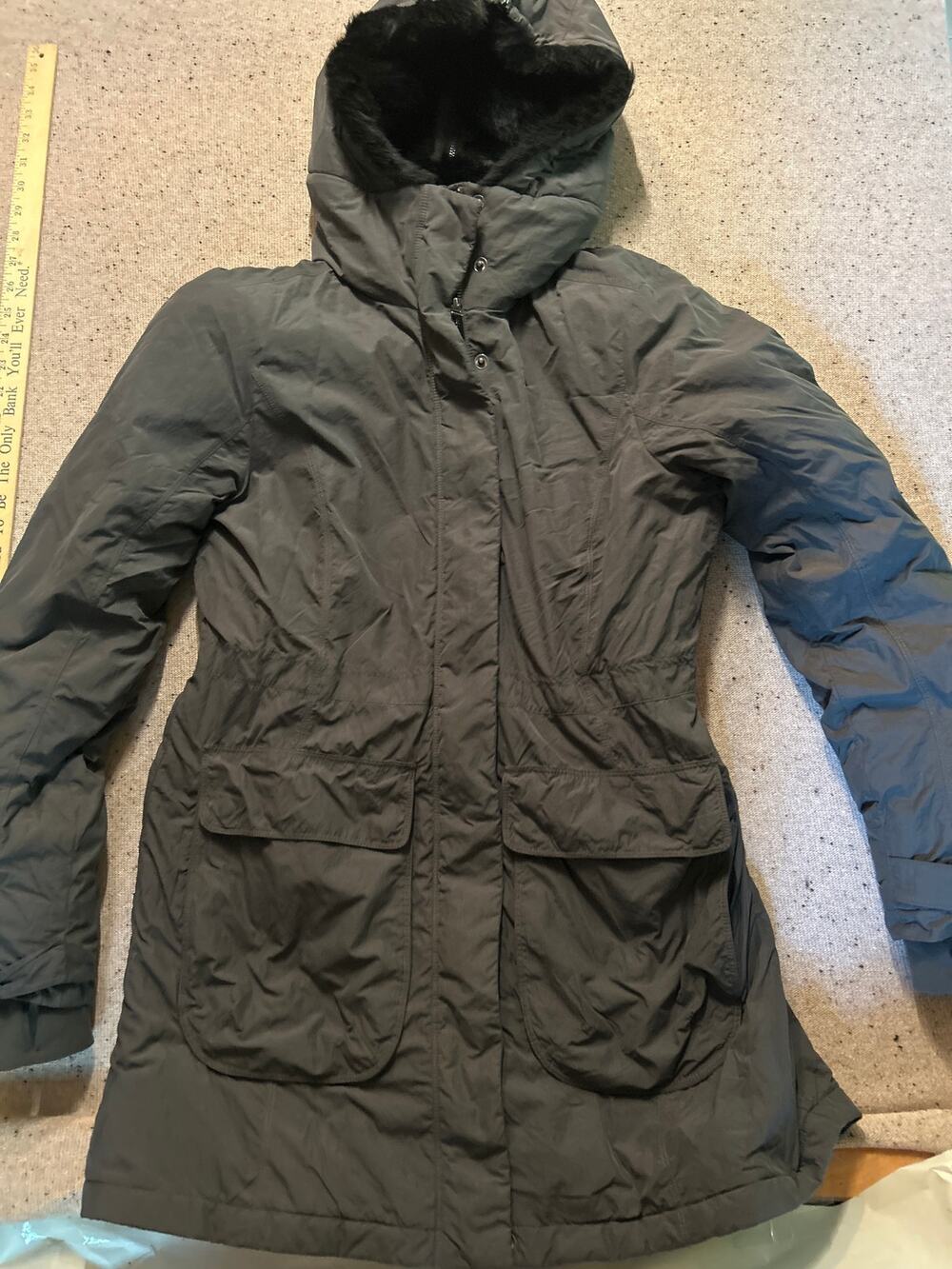Athleta Coat Insulated Faux Fur Hood Dark Gray Small Parka Small Warm